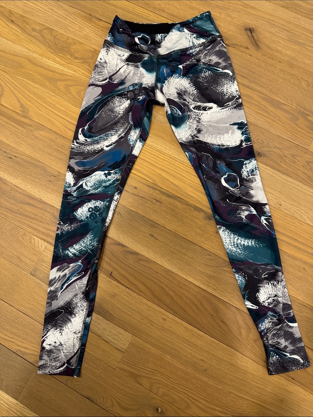 Beyond Yoga Teal, Purple & White Marble Print Leggings
